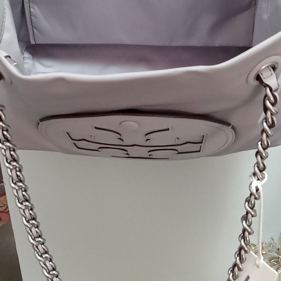 Tory Burch Ella's Chain Tote in Bay Gray - Picture 11 of 13